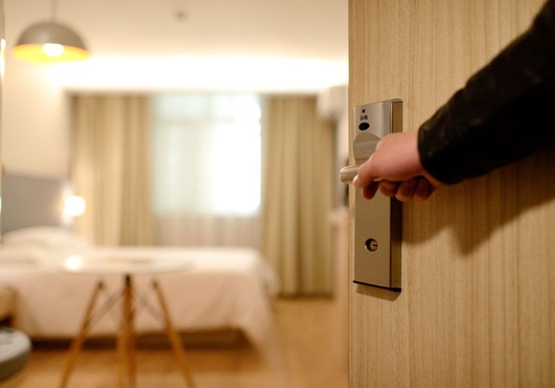 What Are the Benefits of Air Conditioning in Hotel Rooms?